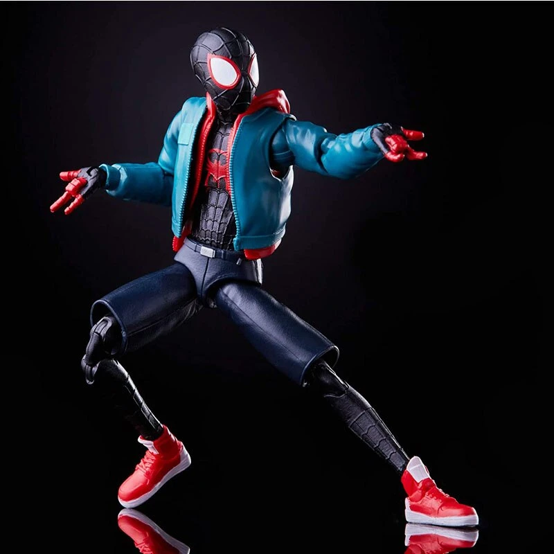 Figurine Spiderman Into The Spider Verse – Image 3